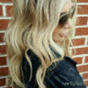 Meet your Posher, Leticia